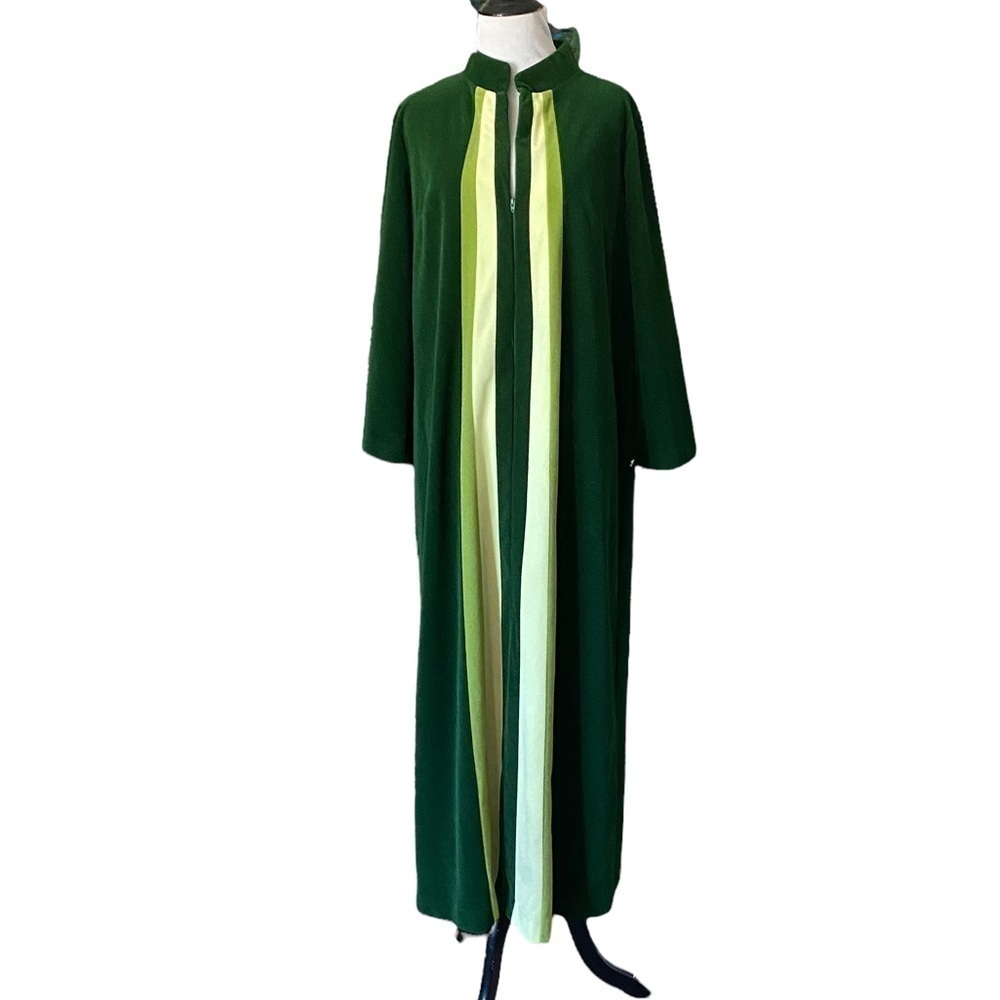 Vintage 60s/70s JCPenney Loungewear Green, Poly Velour Robe SZ 16